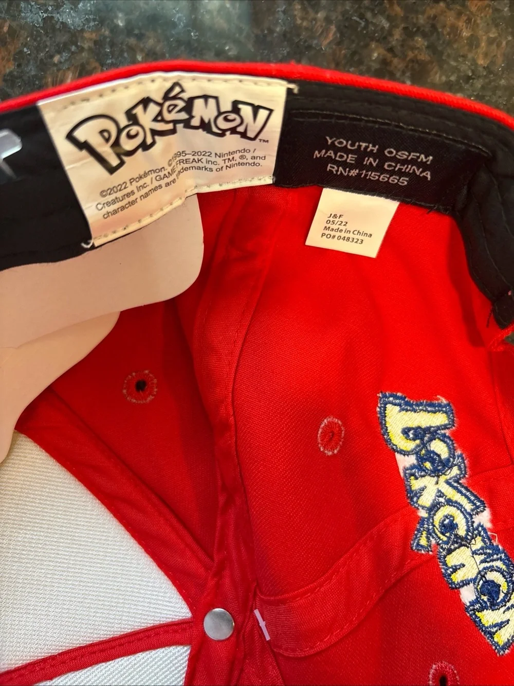 Pokémon￼ bright red